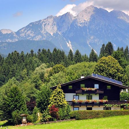 Gaestehaus Hoelzl Itter Exterior foto